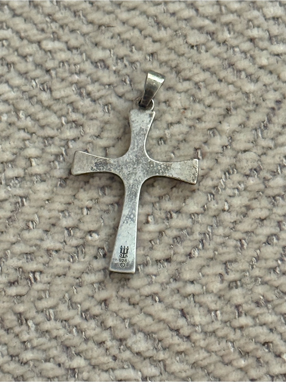 James Avery Retired Sterling Silver Small Serenity Cross - Picture 4 of 4